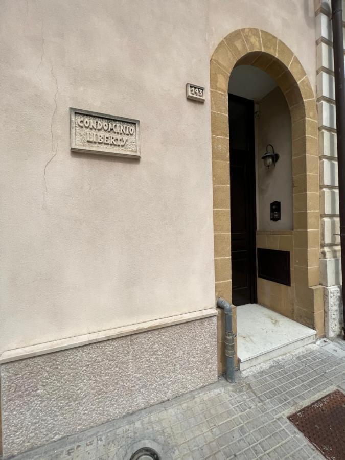 布林迪西La Casa Di Nina公寓 外观 照片
